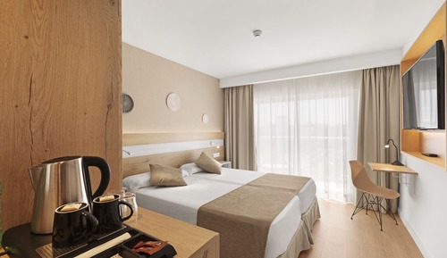 Habitación doble, balcón