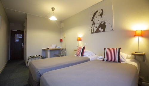Habitación Confort con 2 camas individuales