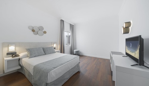 Habitación con 1 cama doble o 2 individuales