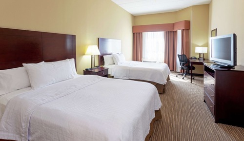 Suite, 2 camas de matrimonio, accesible para personas con discapacidad, bañera (Mobility & Hearing)