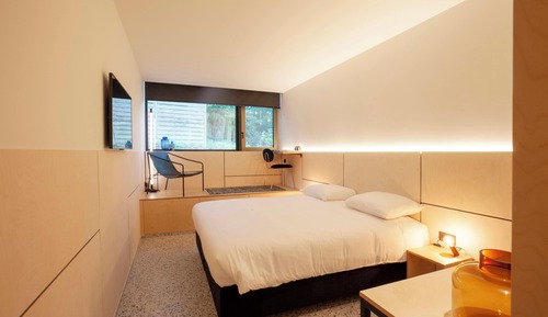 Habitación de diseño con 1 cama doble o 2 individuales