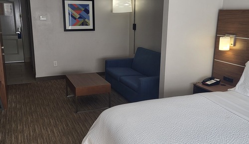 Suite, 1 cama de matrimonio grande con sofá cama