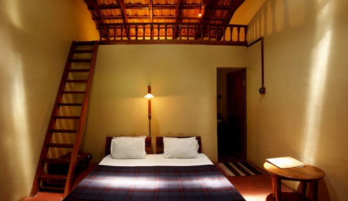 Habitación económica doble, 1 cama doble, vistas al patio