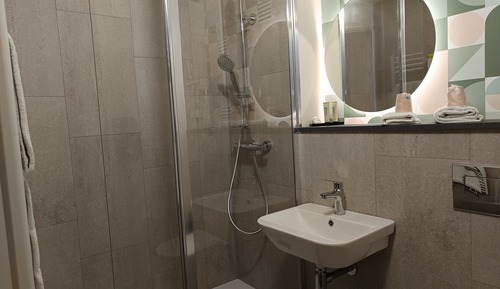 Habitación clásica con 2 camas individuales