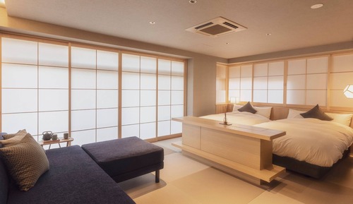 Habitación de lujo con 2 camas individuales