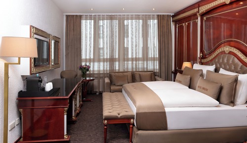 Estudio exclusivo, 1 cama de matrimonio grande