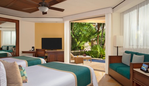 Preferred Club with Plunge Pool Double Beds