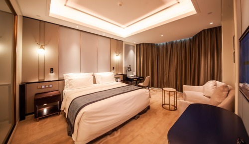 Suite familiar, no fumadores (Elegant 2 King Beds)