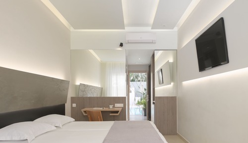 Pure Room