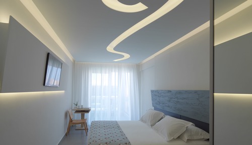 Habitación Premium, vistas parciales al mar