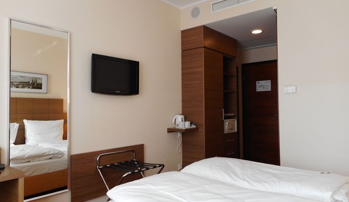 Habitación Confort, 1 cama doble (Walk-in Shower)
