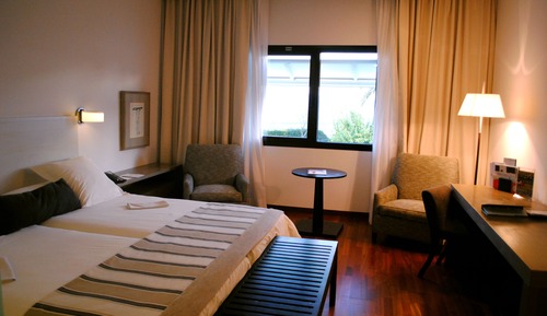 Habitación estándar doble (2 Adults and 1 Child)