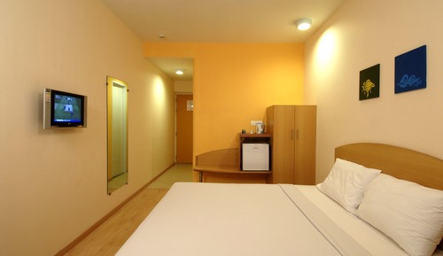 Habitación con 2 camas individuales