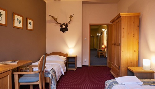 Habitación cuádruple estándar, varias camas