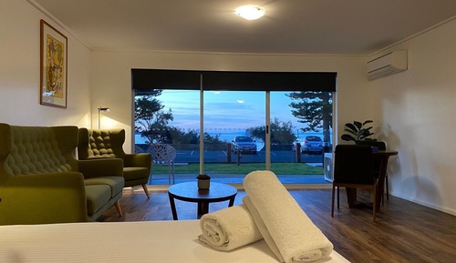 Habitación, vistas a la bahía