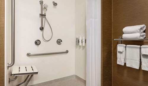 Habitación, 1 cama de matrimonio grande, accesible para personas con discapacidad, no fumadores