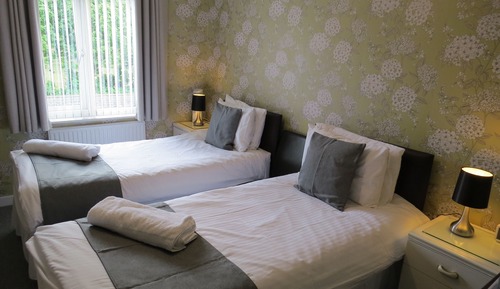 Habitación con 1 cama doble o 2 individuales