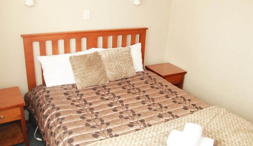 Casa (Holiday)
