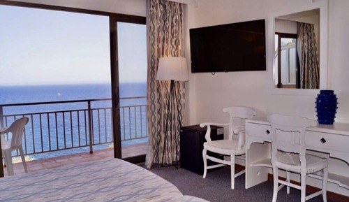 Habitación doble, balcón, vistas al mar