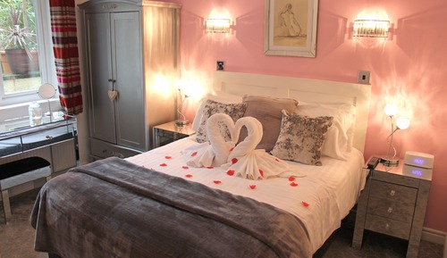 Small Double Room 