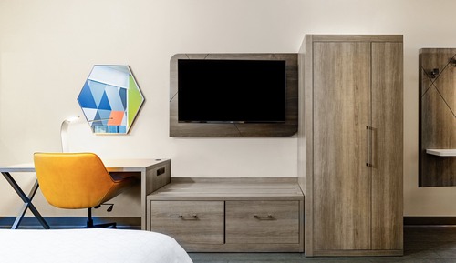 Suite, 1 cama de matrimonio grande (Mobility, Accessible Tub)