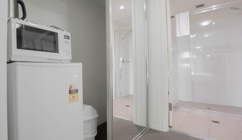 Habitación estándar con 1 cama doble o 2 individuales