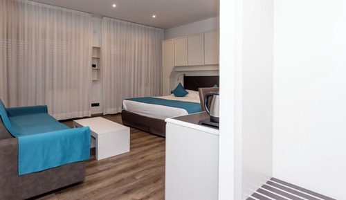 Habitación Deluxe con 1 cama doble o 2 individuales