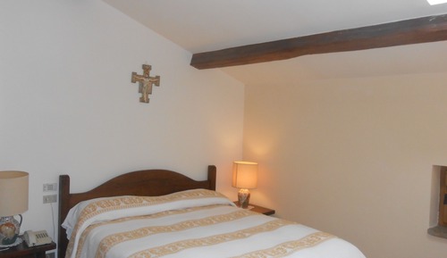 Habitación económica con 1 cama doble o 2 individuales
