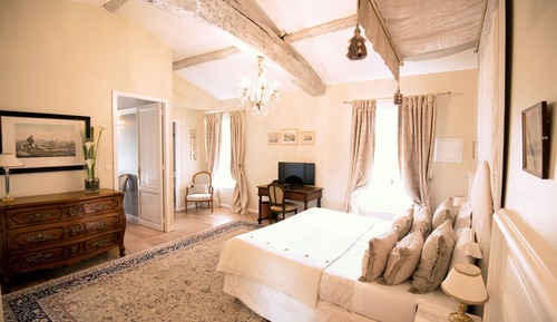 Suite familiar