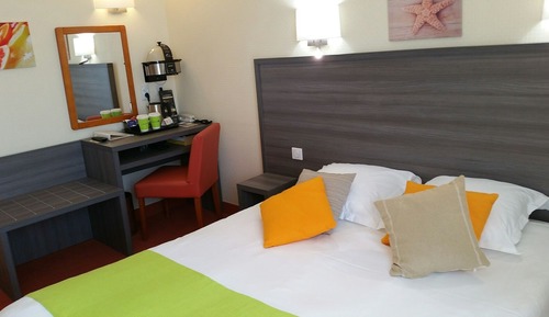 Habitación Confort doble, vistas al puerto
