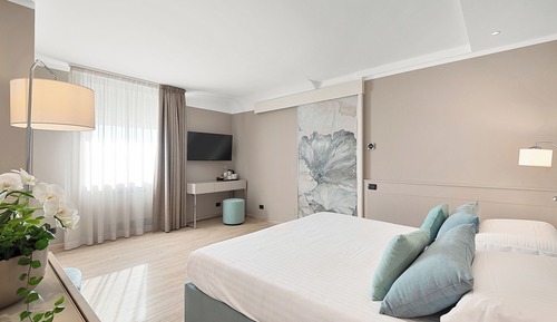 Suite, terraza, frente al mar