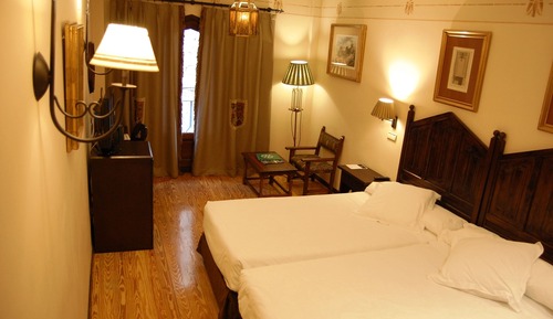 Habitación estándar con 2 camas individuales