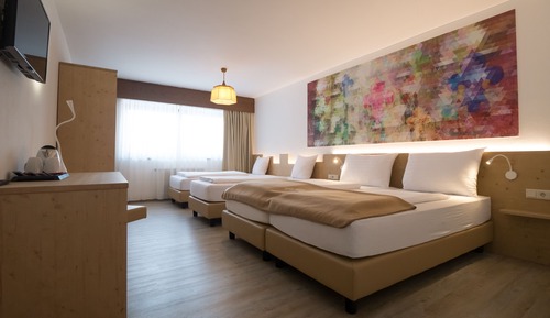 Habitación cuádruple básica