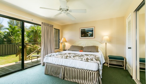 Habitación estándar, 1 cama de matrimonio grande, lanai (No Resort Fee, Free Breakfast)
