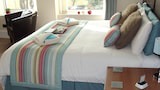 Habitación con 1 cama doble o 2 individuales, baño privado