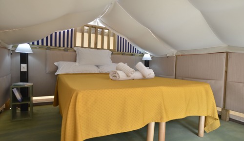 Tienda (Lodge Airsuite - No WiFi)
