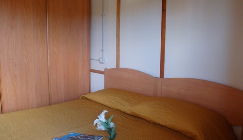 Bungalow, 2 habitaciones, cocina básica (Pet-Friendly - No WiFi)