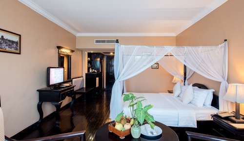 Colonial Double or Twin Room