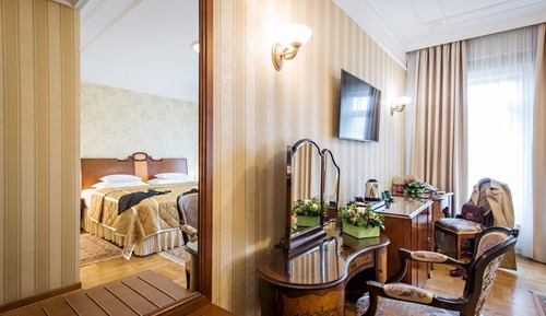 Double Standard Room with Free Spa Access