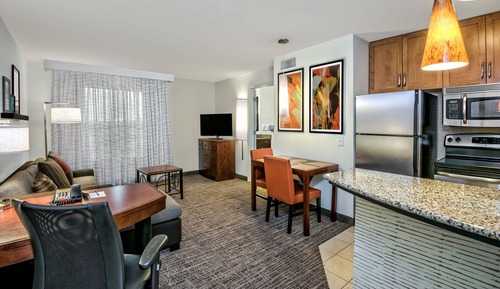 Suite, 1 habitación (Mobility/Hearing Accessible, Tub)