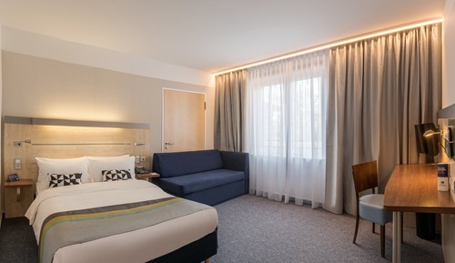 Habitación estándar, 1 cama de matrimonio con sofá cama, accesible para personas con discapacidad