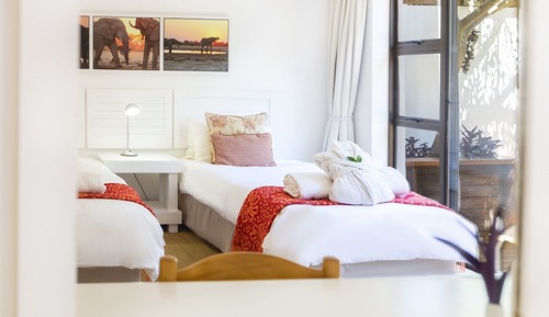 Habitación estándar con 2 camas individuales