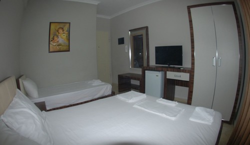Triple Room With Balcony 