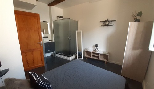 Double Room (2eme étage)