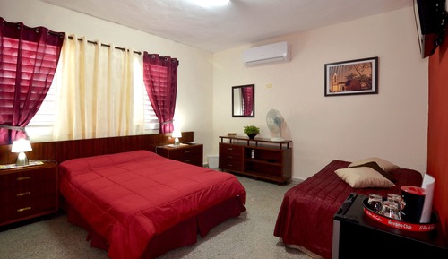 Habitación triple Confort, no fumadores