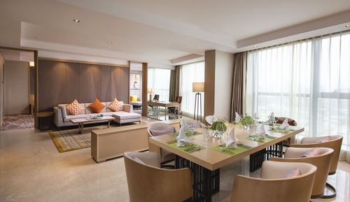 Suite, 1 habitación (High Floor, Dining & Kitchen)