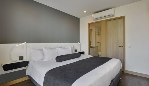 Deluxe Apartment  #201