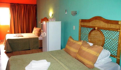 Habitación económica doble, 2 camas de matrimonio, no fumadores