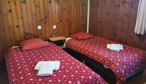 Habitación Confort con 2 camas individuales