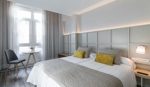 Habitación con 1 cama doble o 2 individuales